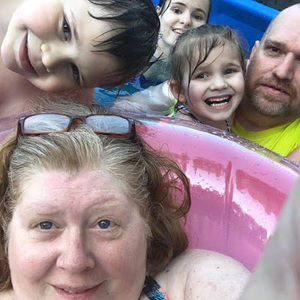 Meet your Posher, Laura